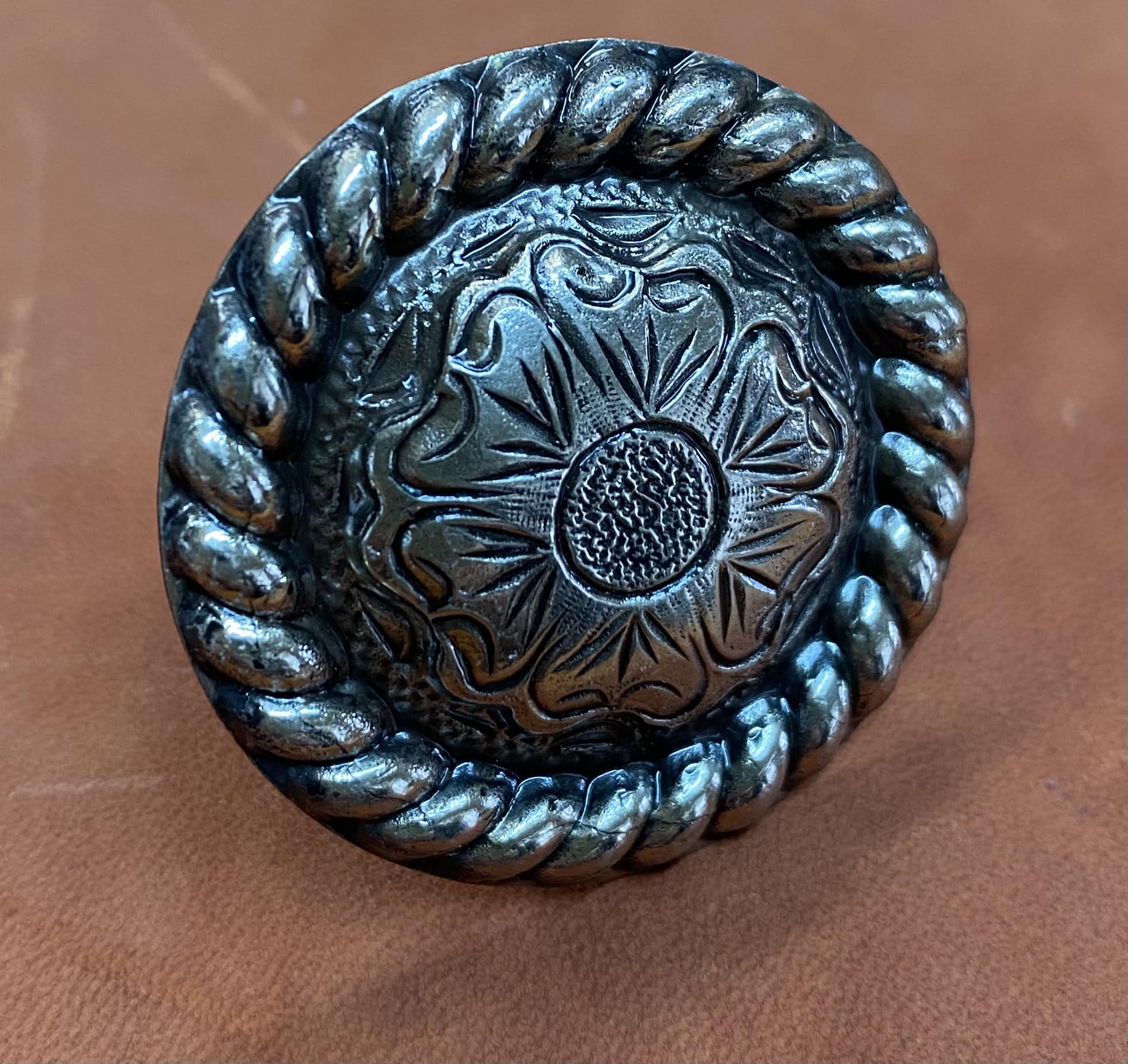 10PC 12MM TURQUOISE ANTIQUE SLIVER FLORAL ROPE LEATHER CRAFT 10PC 12MM TURQUOISE ANTIQUE SLIVER FLORAL ROPE LEATHER CRAFT