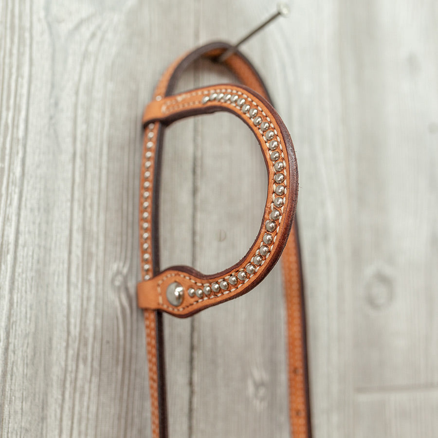 Single Ear W/ Spots 1 Concho - Genuine Billy Cook 